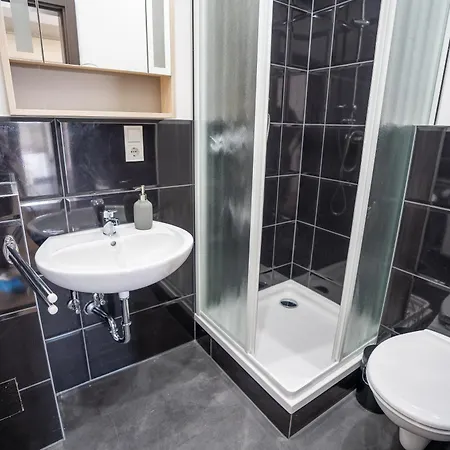 아파트 Colakation